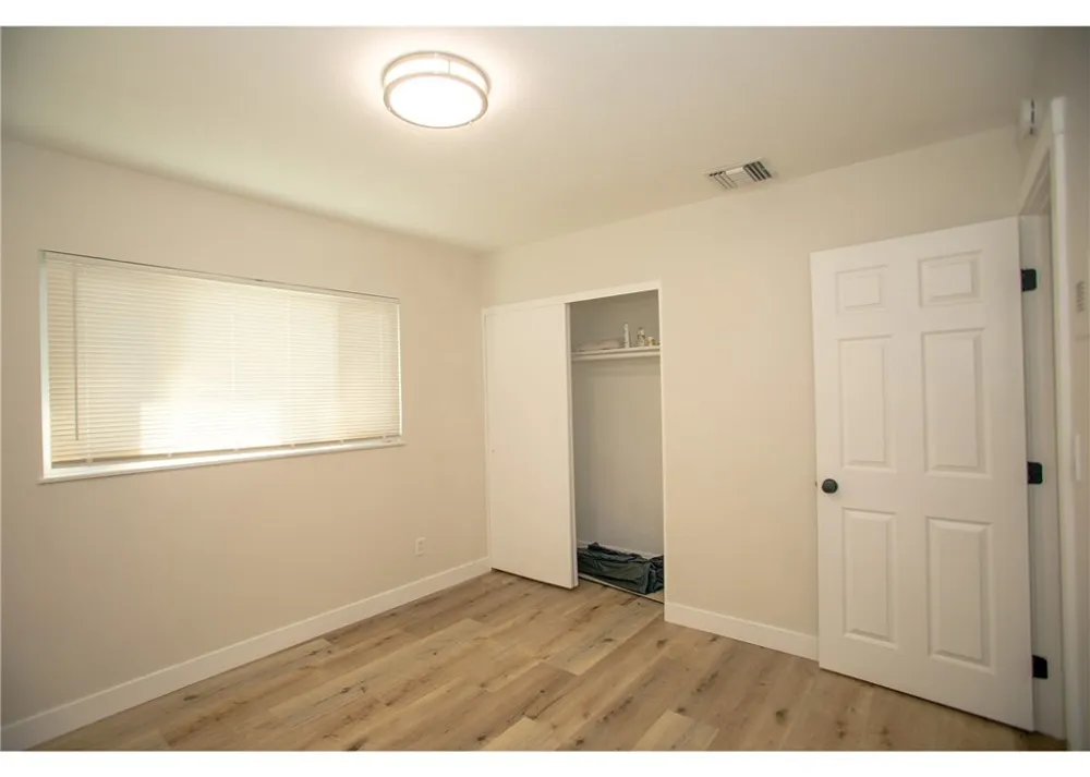 496 W 48th San Bernardino, CA 92407