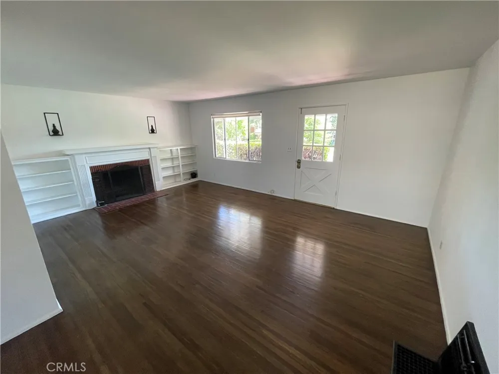 733 W Oceanview Avenue Monrovia, CA 91016