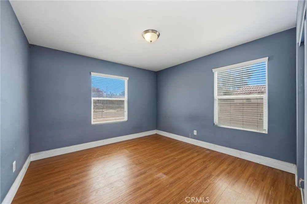 3396 Pershing San Bernardino, CA 92405