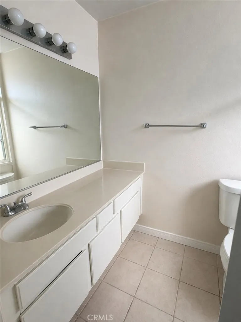 1904 Heywood Street #K Simi Valley, CA 93065