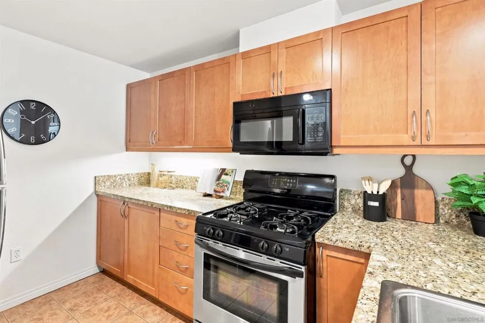 530 K St #517 San Diego, CA 92101