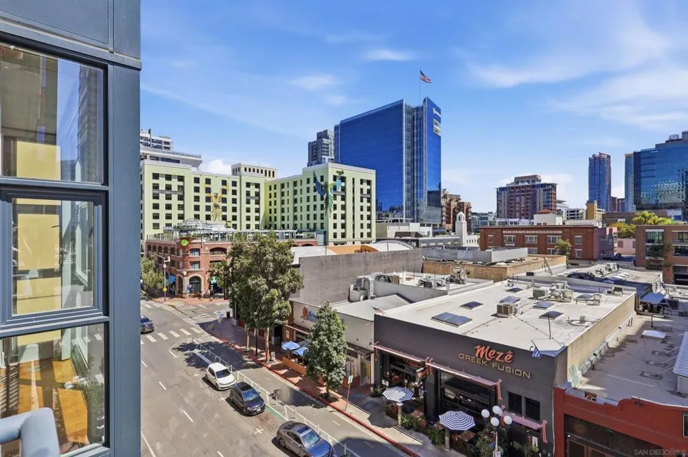 530 K St #517 San Diego, CA 92101