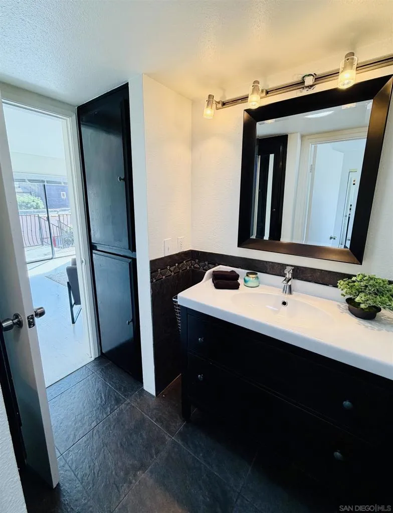 4383 Kansas St #7 San Diego, CA 92104