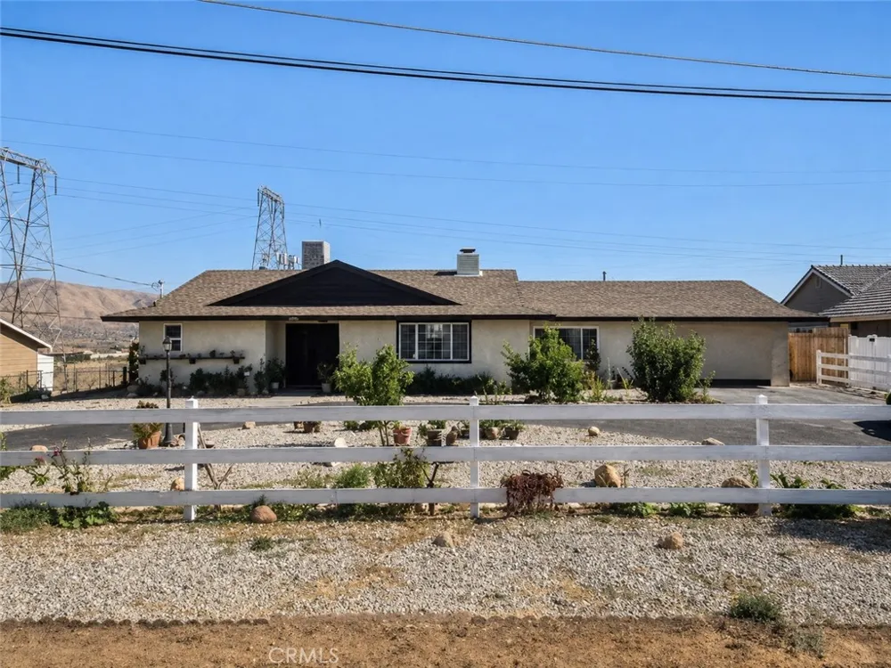 18509 Yuba Hesperia, CA 92345