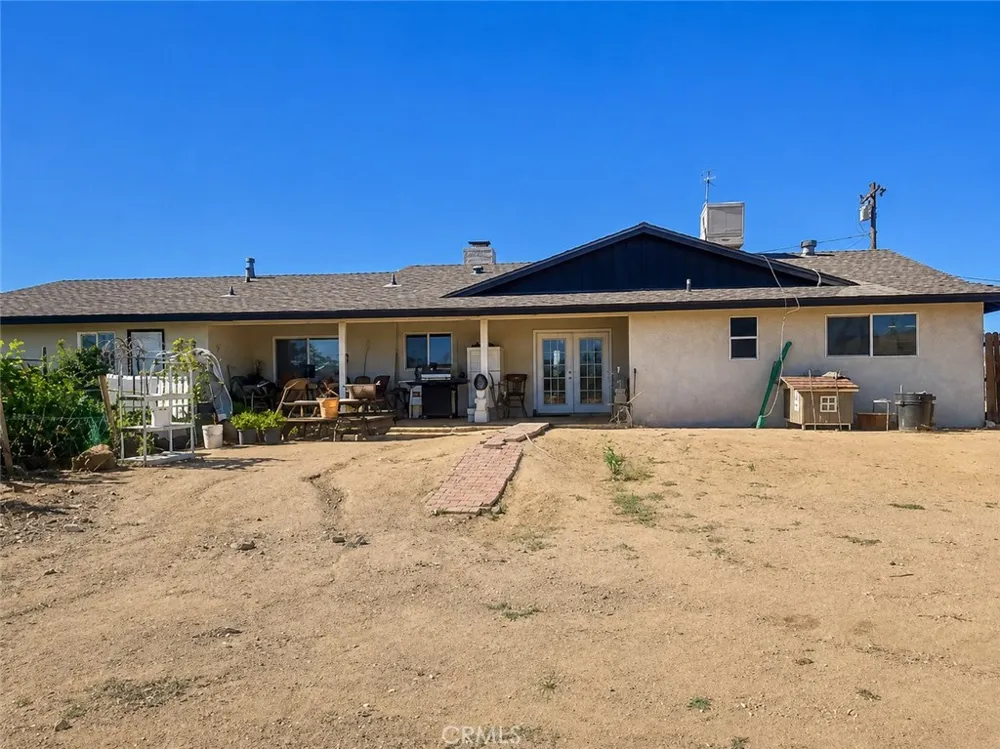 18509 Yuba Hesperia, CA 92345