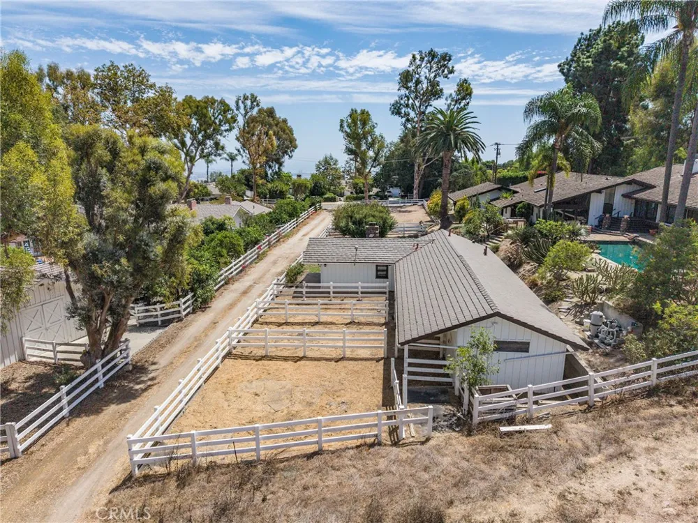 21 Eastfield Rolling Hills, CA 90274