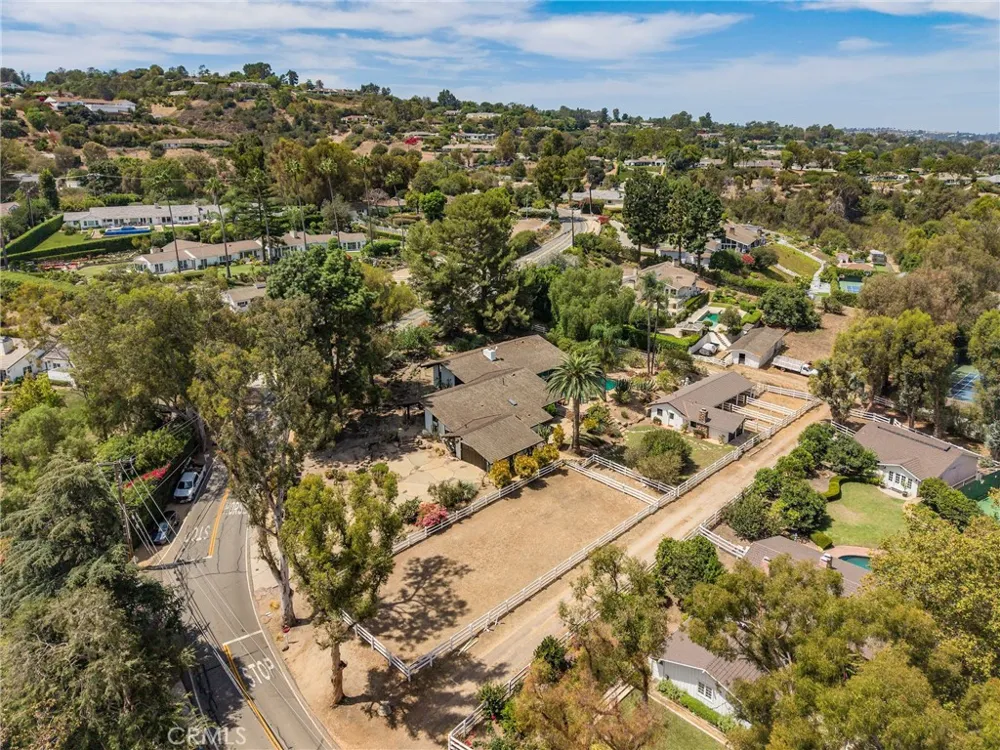 21 Eastfield Rolling Hills, CA 90274