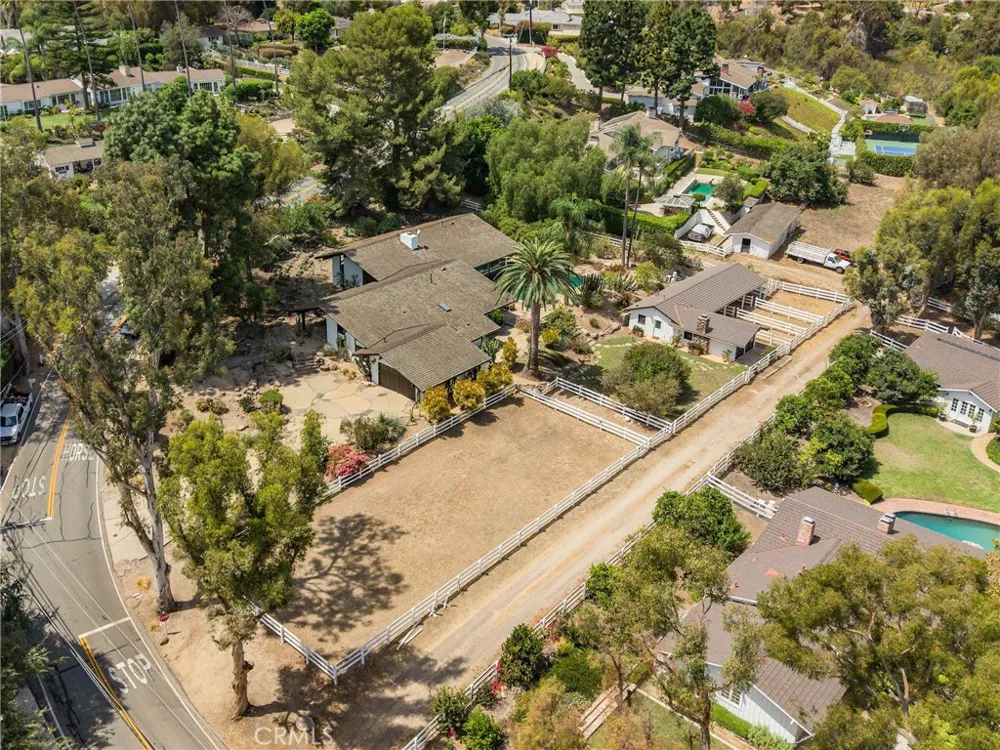 21 Eastfield Rolling Hills, CA 90274