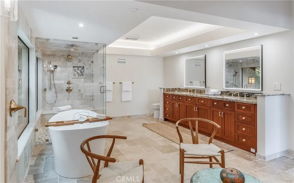 21 Eastfield Rolling Hills, CA 90274