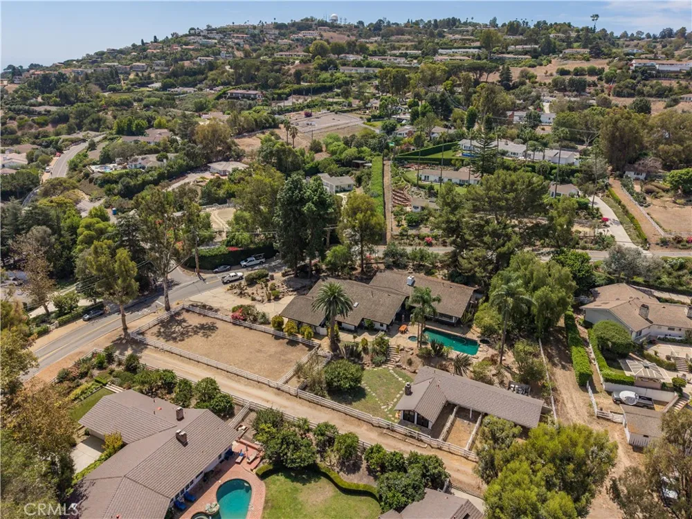 21 Eastfield Rolling Hills, CA 90274