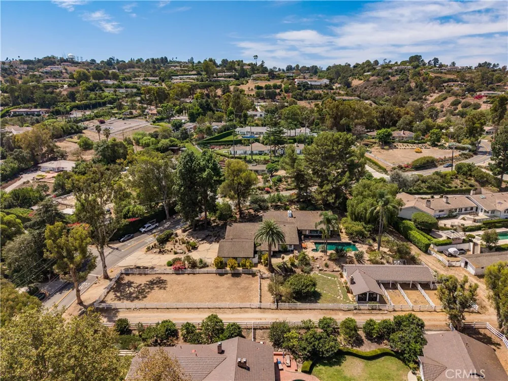 21 Eastfield Rolling Hills, CA 90274