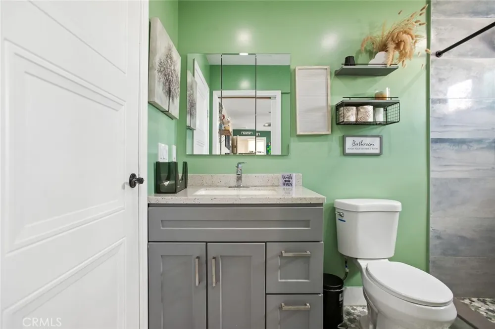 5244 Via Corona Street Los Angeles, CA 90022