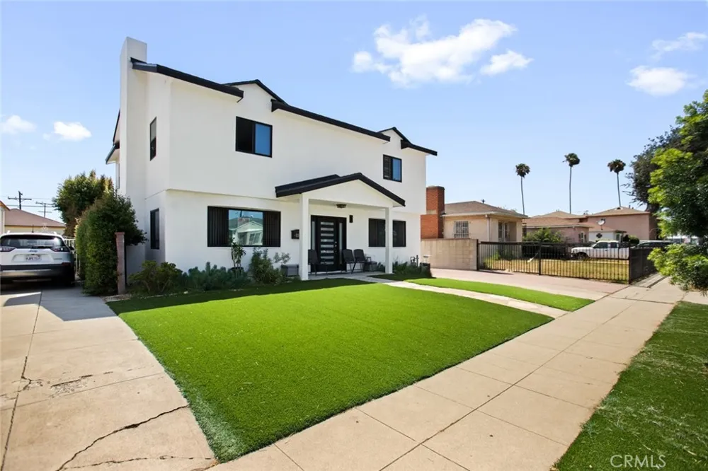 5244 Via Corona Street Los Angeles, CA 90022