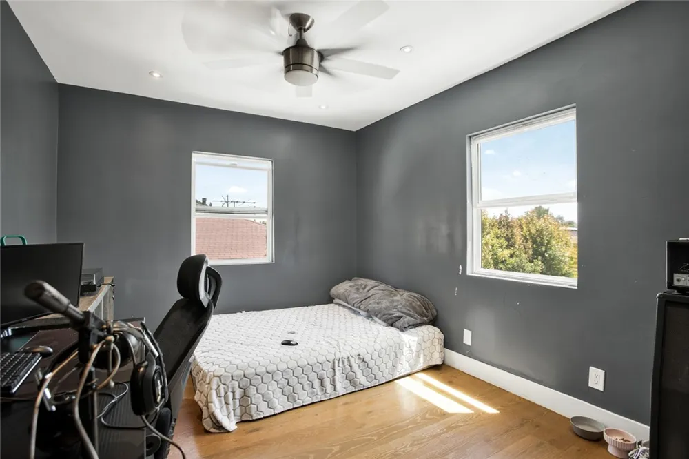 5244 Via Corona Street Los Angeles, CA 90022