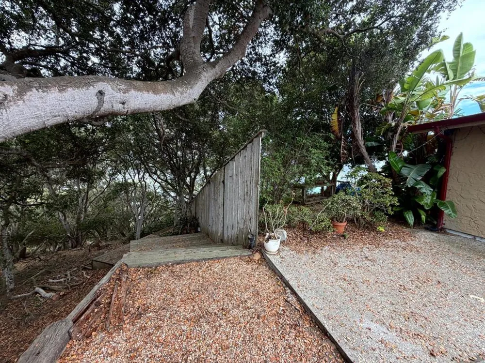 1101 Elkhorn Road #B Royal Oaks, CA 95076
