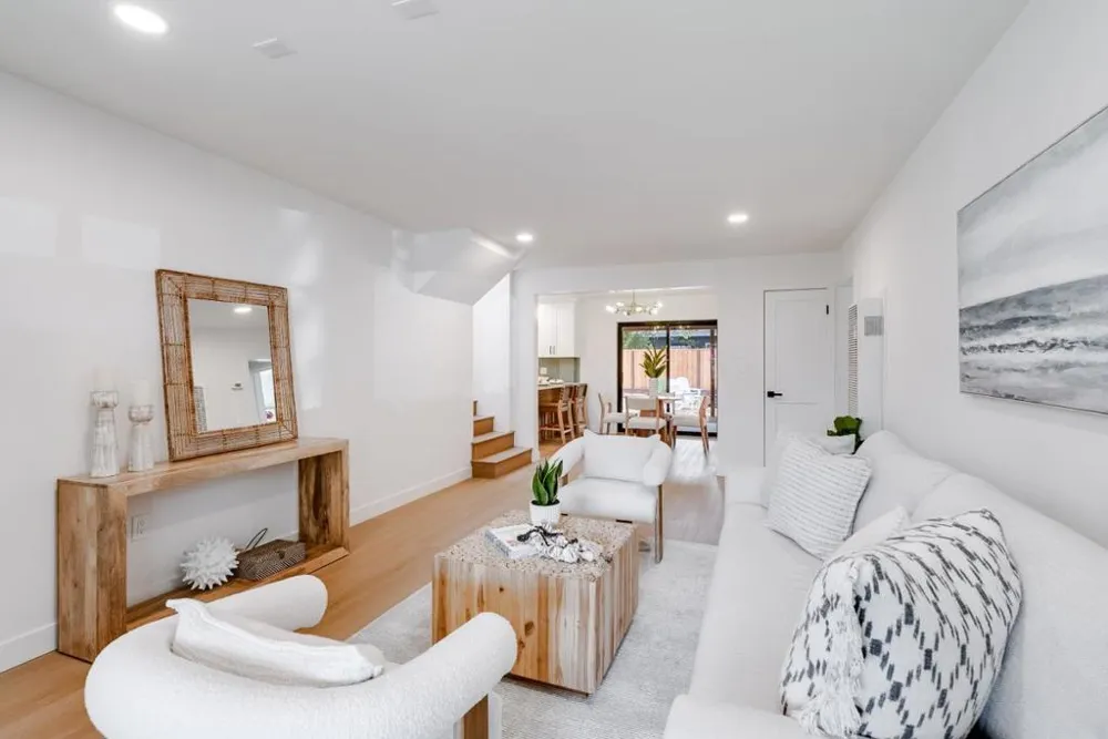 462 Hampstead Way Santa Cruz, CA 95062