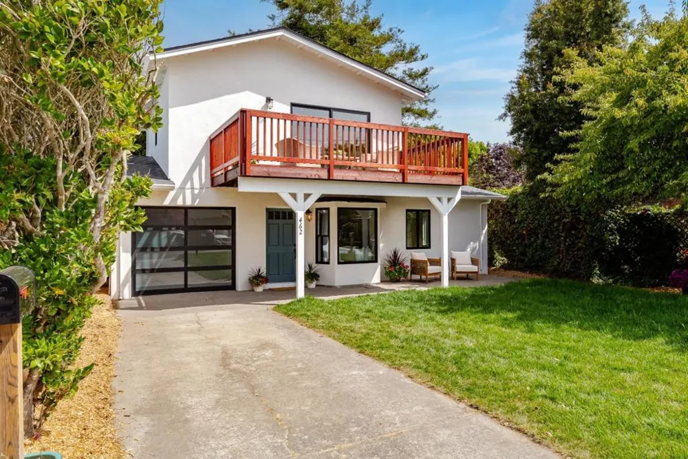 462 Hampstead Way Santa Cruz, CA 95062