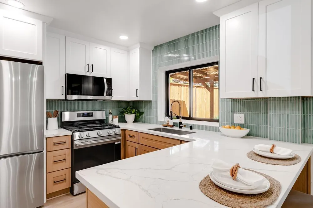462 Hampstead Way Santa Cruz, CA 95062