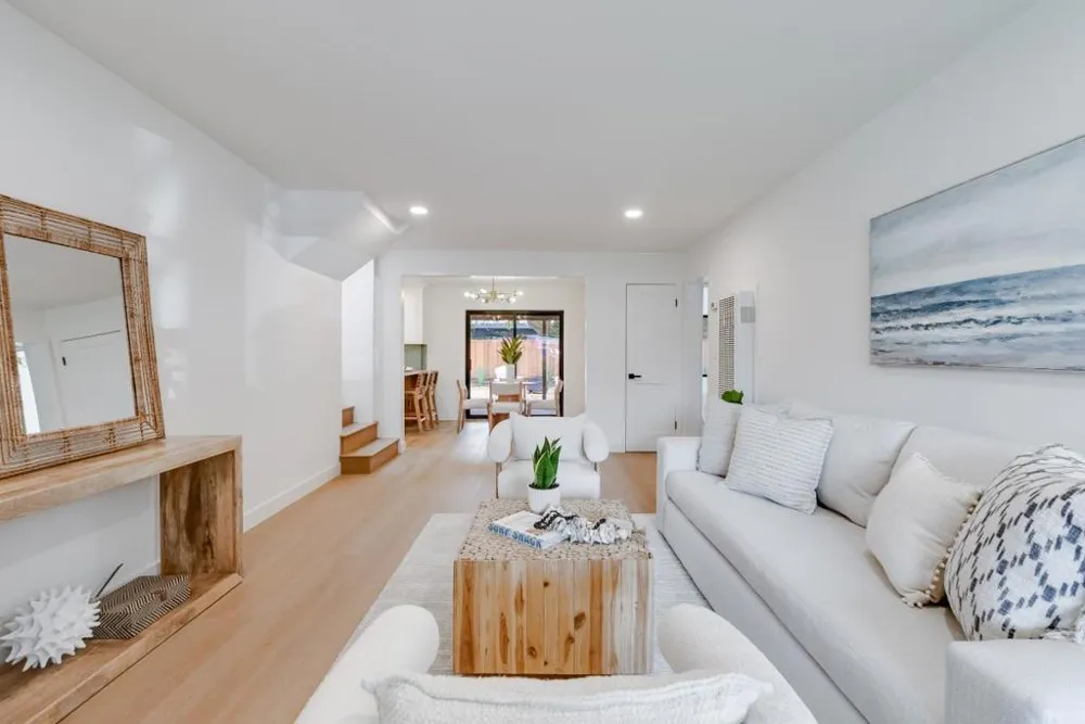 462 Hampstead Way Santa Cruz, CA 95062