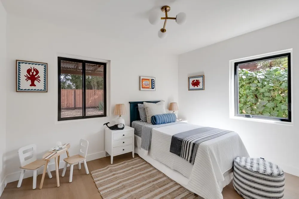 462 Hampstead Way Santa Cruz, CA 95062