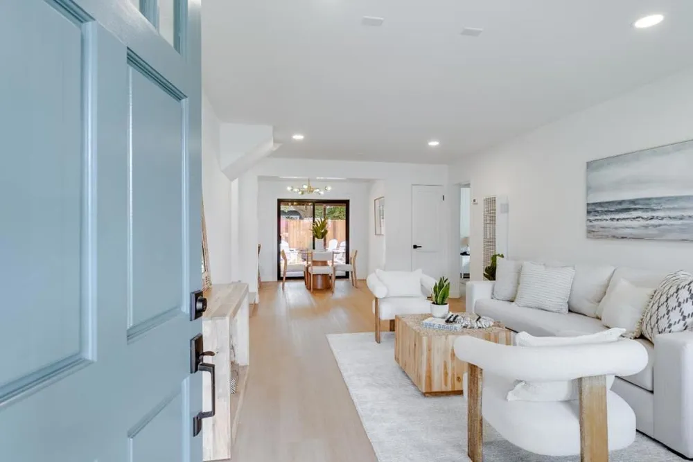 462 Hampstead Way Santa Cruz, CA 95062