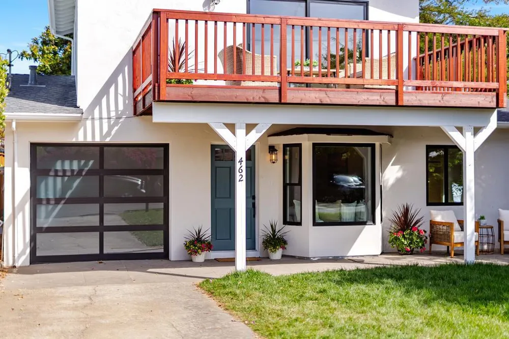 462 Hampstead Way Santa Cruz, CA 95062