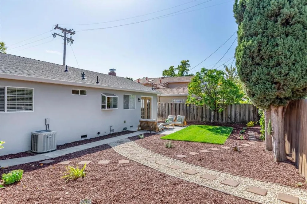2711 Coit Drive San Jose, CA 95124