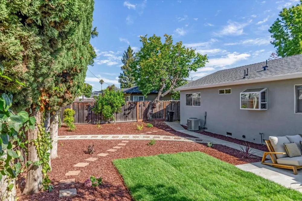 2711 Coit Drive San Jose, CA 95124