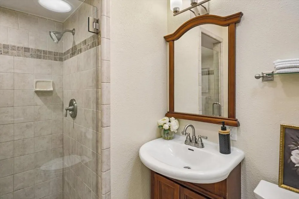 2711 Coit Drive San Jose, CA 95124