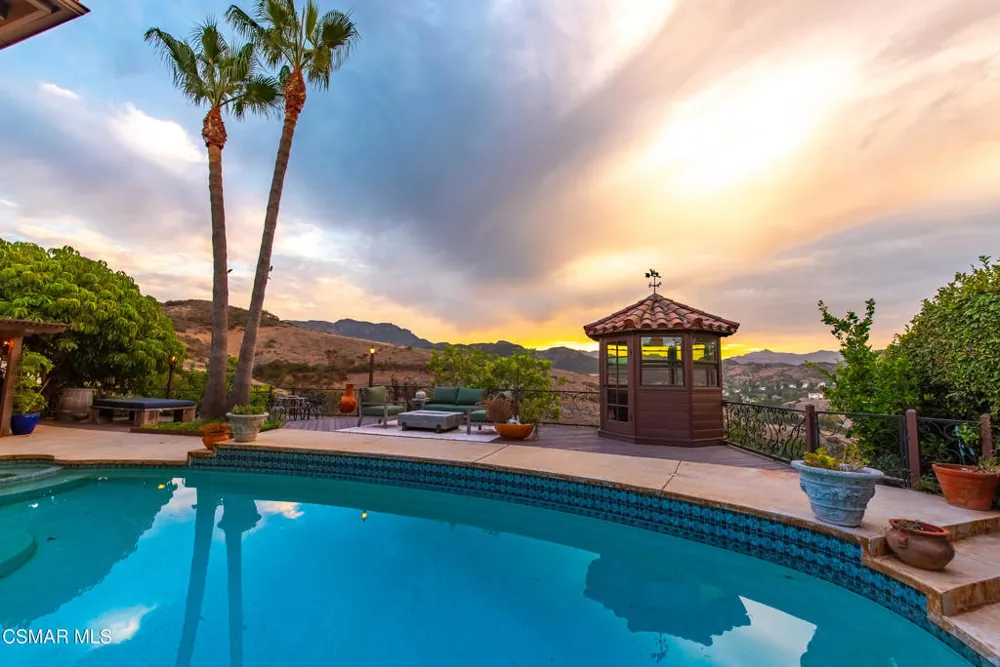 3515 Twin Lake Westlake Village, CA 91361