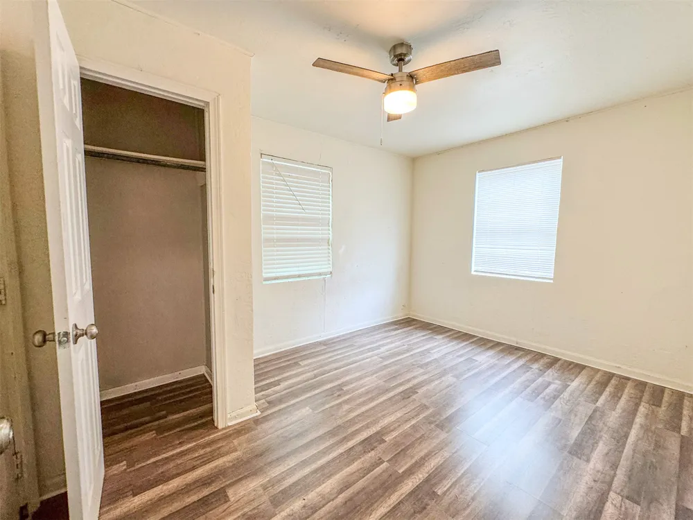 1507 SW D AVENUE Lawton, OK 73501