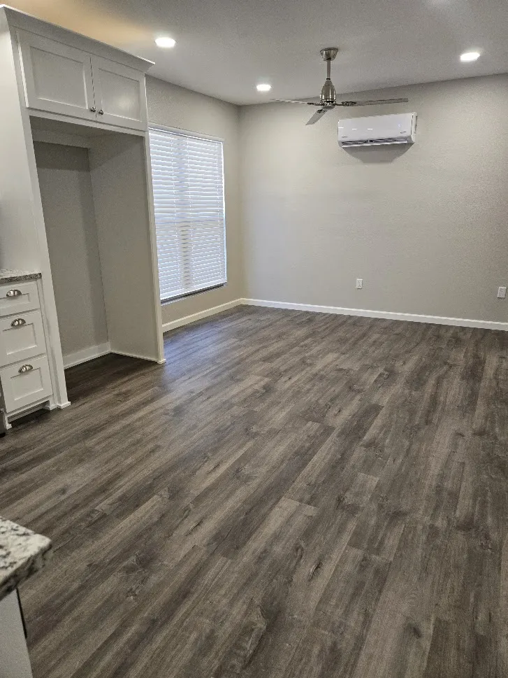 517 Main Street #1/2 Sand Springs, OK 74063