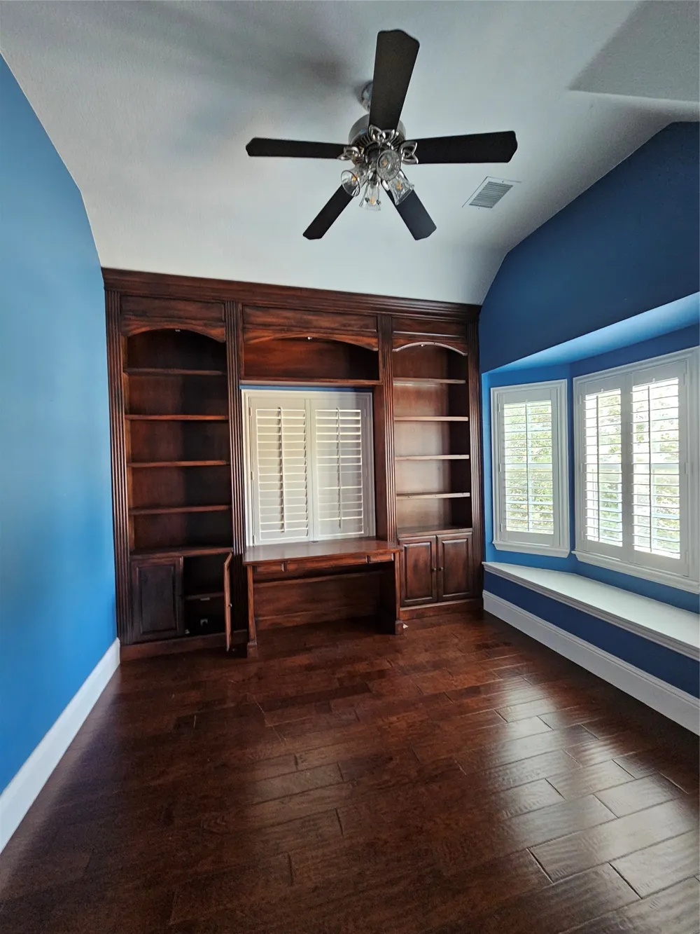 3904 Moonbeam Court Plano, TX 75074