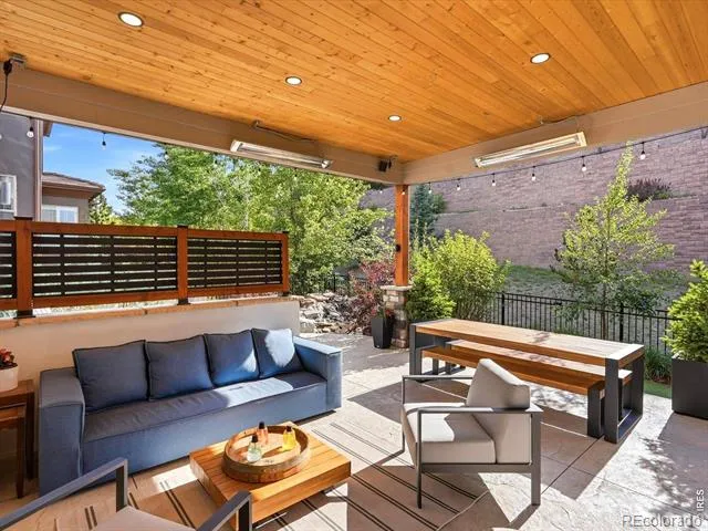 10562 Montecito Drive Lone Tree, CO 80124