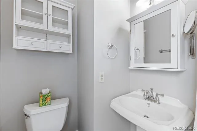 2309 Nevada Avenue Colorado Springs, CO 80907
