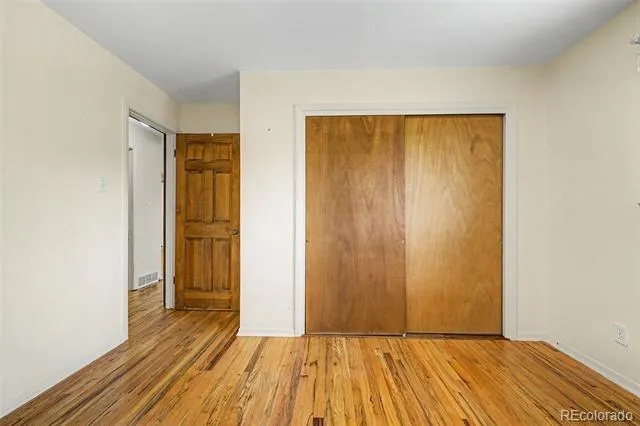 888 S Owens Court Lakewood, CO 80226