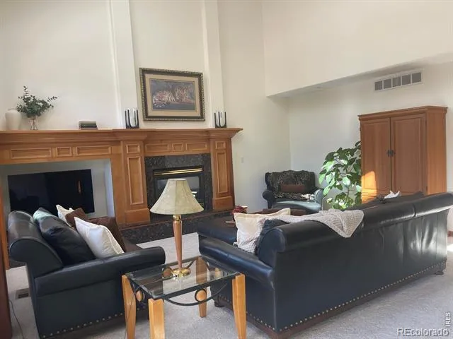 7688 Crestview Drive Niwot, CO 80504