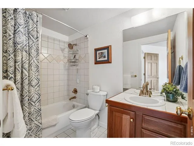 7688 Crestview Drive Niwot, CO 80504