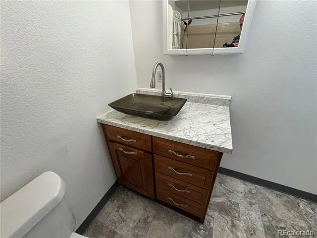 992 S Dearborn Way #7 Aurora, CO 80012