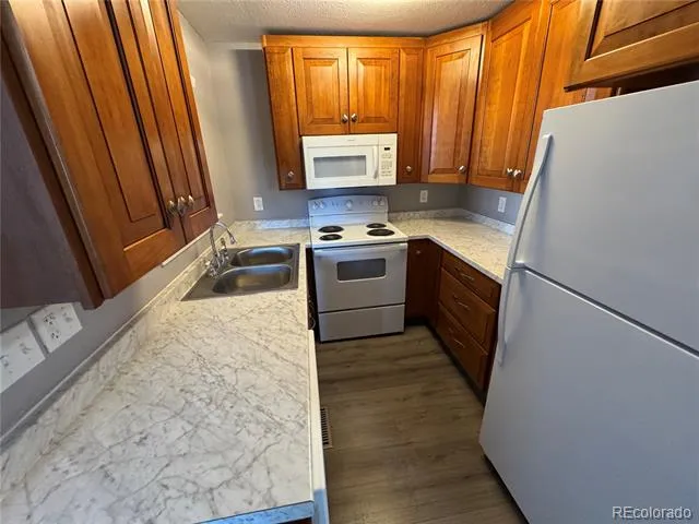 992 S Dearborn Way #7 Aurora, CO 80012