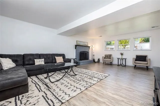11030 Jay Broomfield, CO 80020