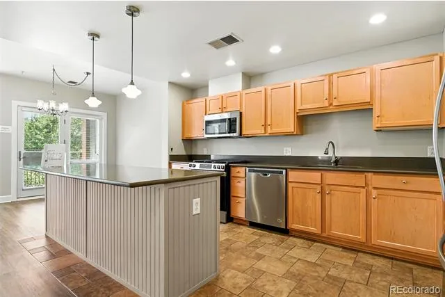 1631 Emerson Street #207 Denver, CO 80218