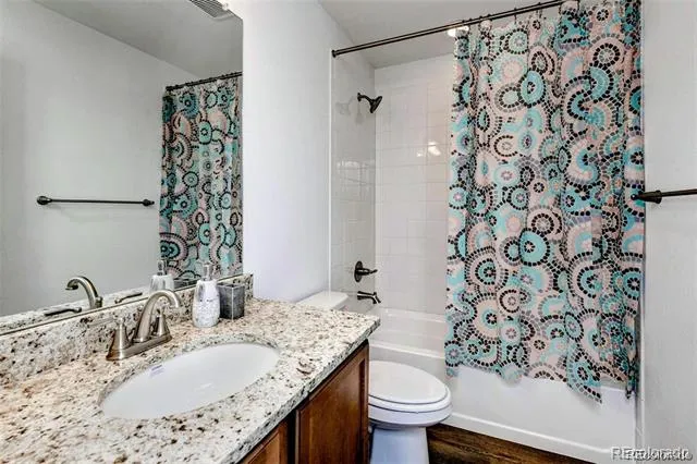 36 Uriah Street Aurora, CO 80018
