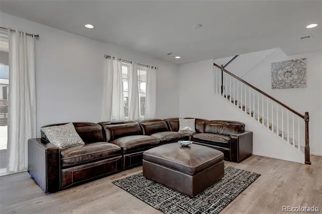 36 Uriah Street Aurora, CO 80018