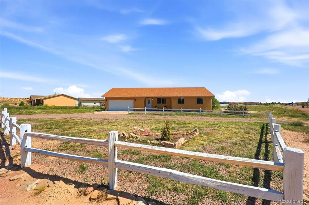 1218 E Onizuka Lane Pueblo West, CO 81007