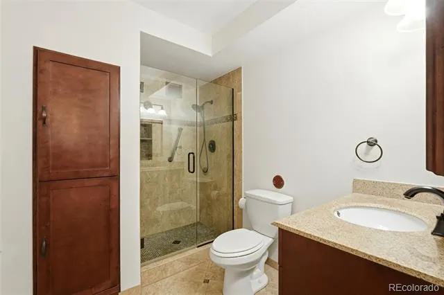 655 S Alton Way #10A Denver, CO 80247