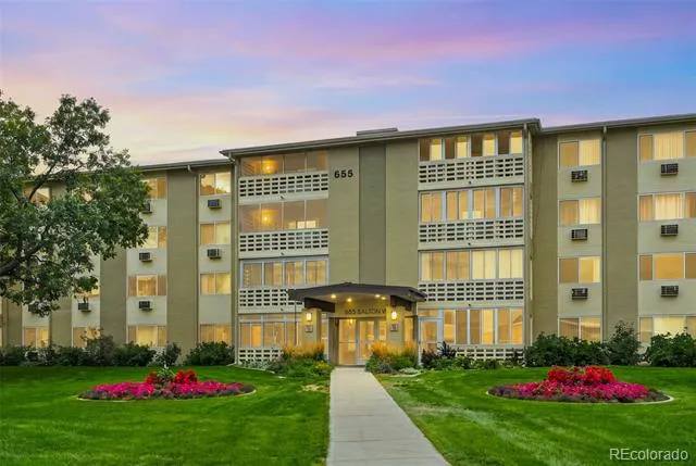 655 S Alton Way #10A Denver, CO 80247
