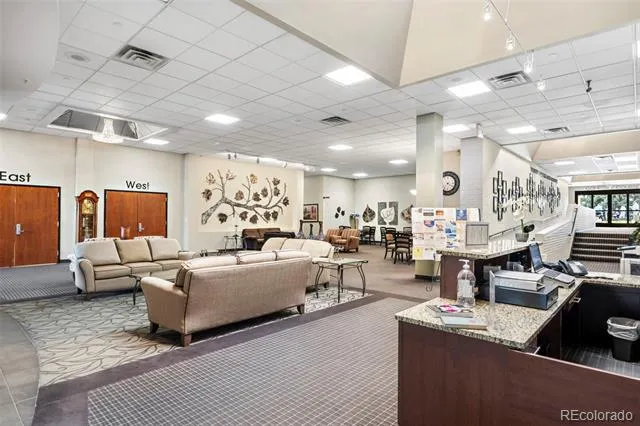 655 S Alton Way #10A Denver, CO 80247