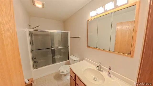 56100 E 33rd Court Strasburg, CO 80136