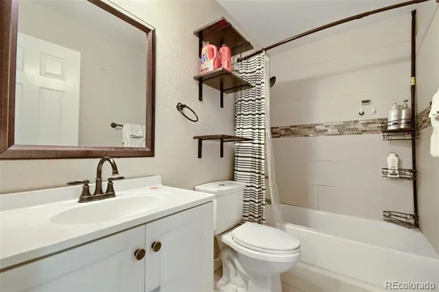 9309 Jackson Street Thornton, CO 80229